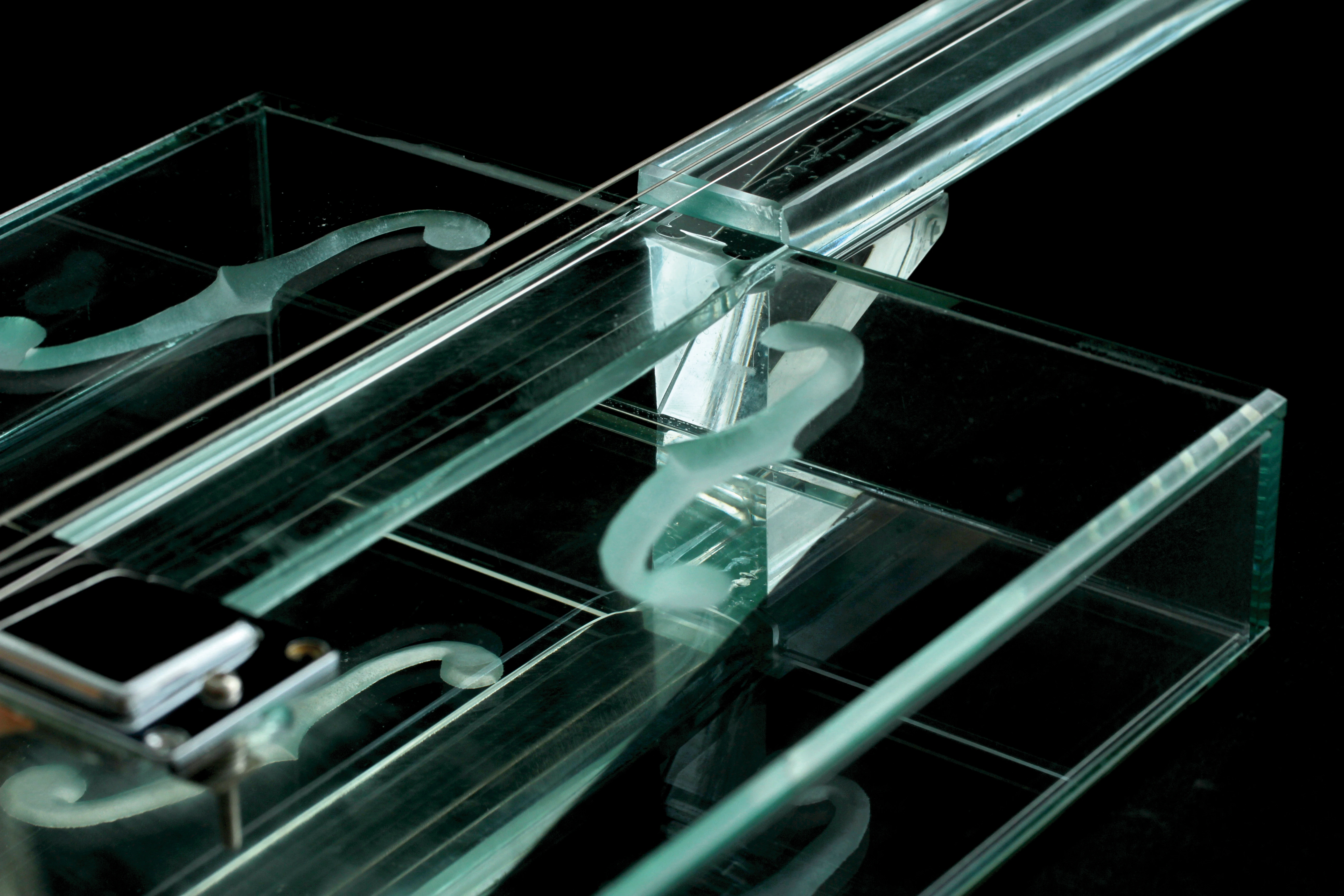 Cigarbox Verre Float — détail du manche